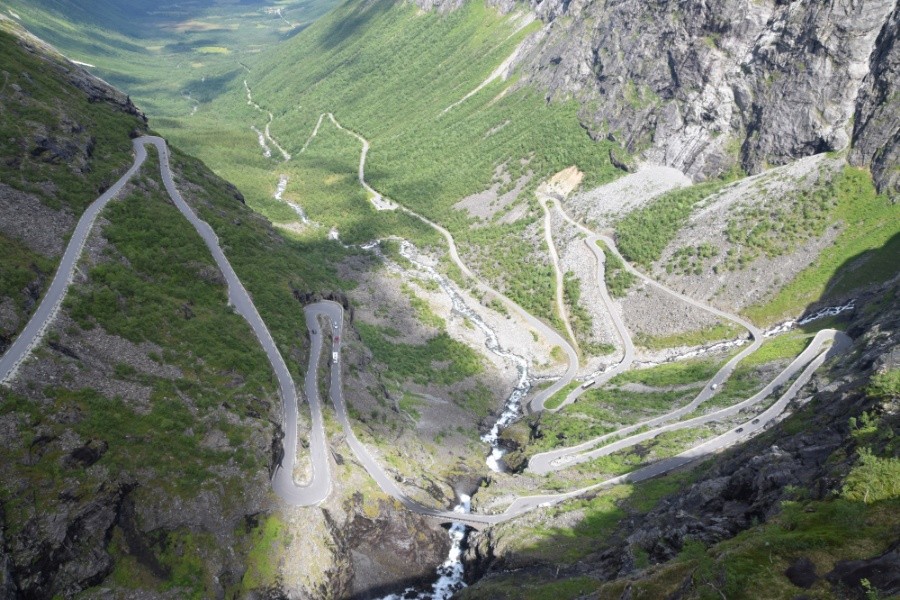 Über die Trollstigen zum Geiranger-Fjord